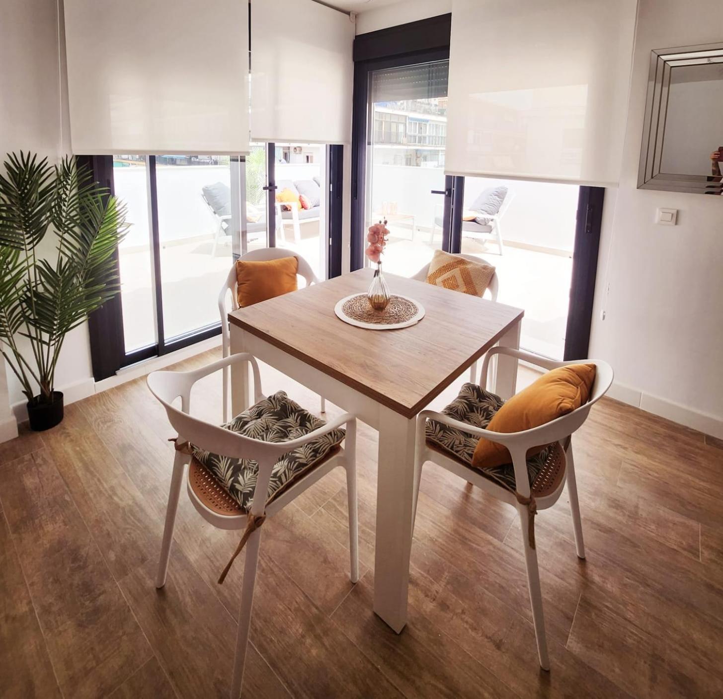 Novamar Apartamentos فوينخيرولا المظهر الخارجي الصورة